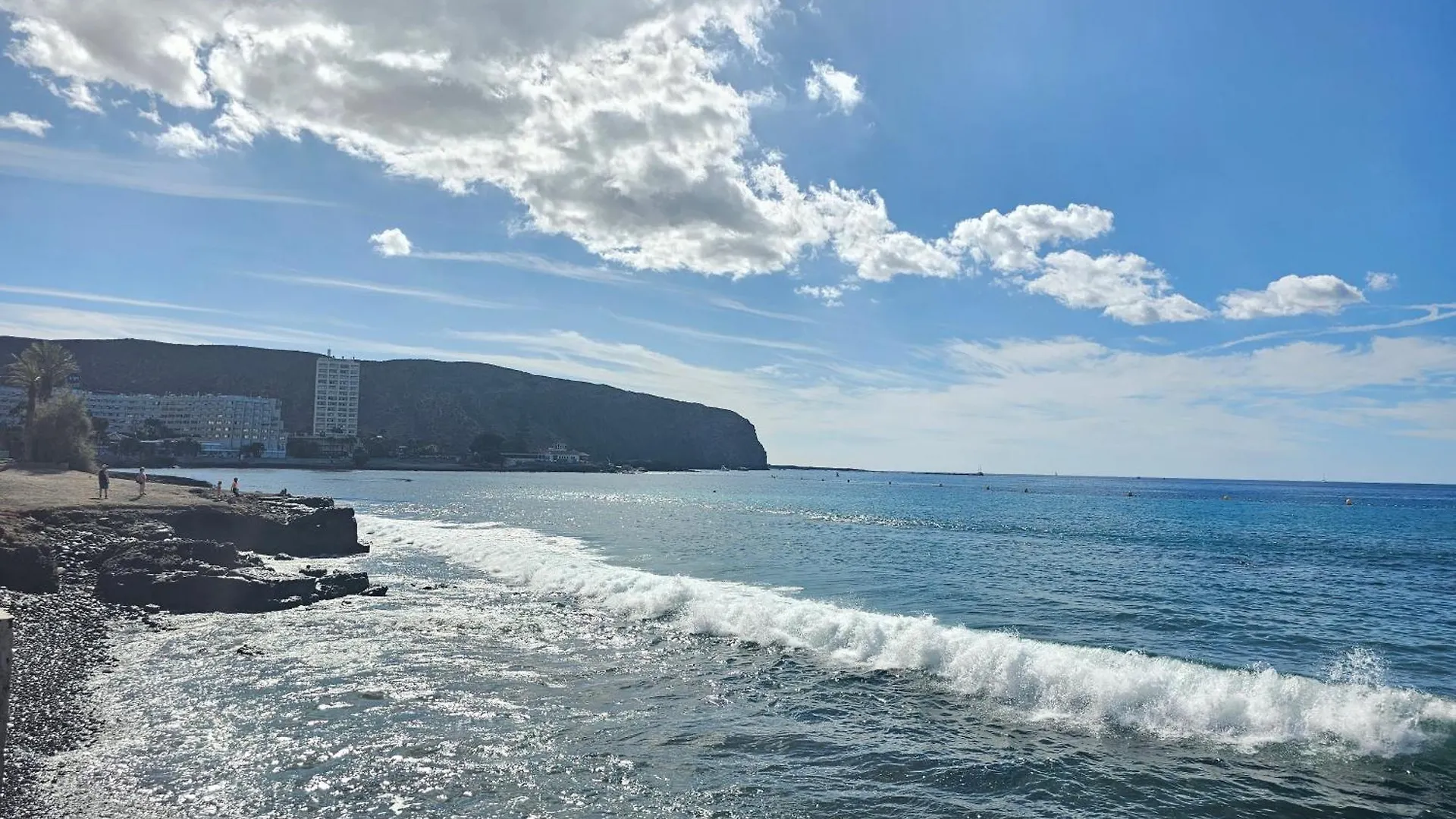 New Forever Sunshine Apartment Sea View, Los Cristianos 阿罗纳
