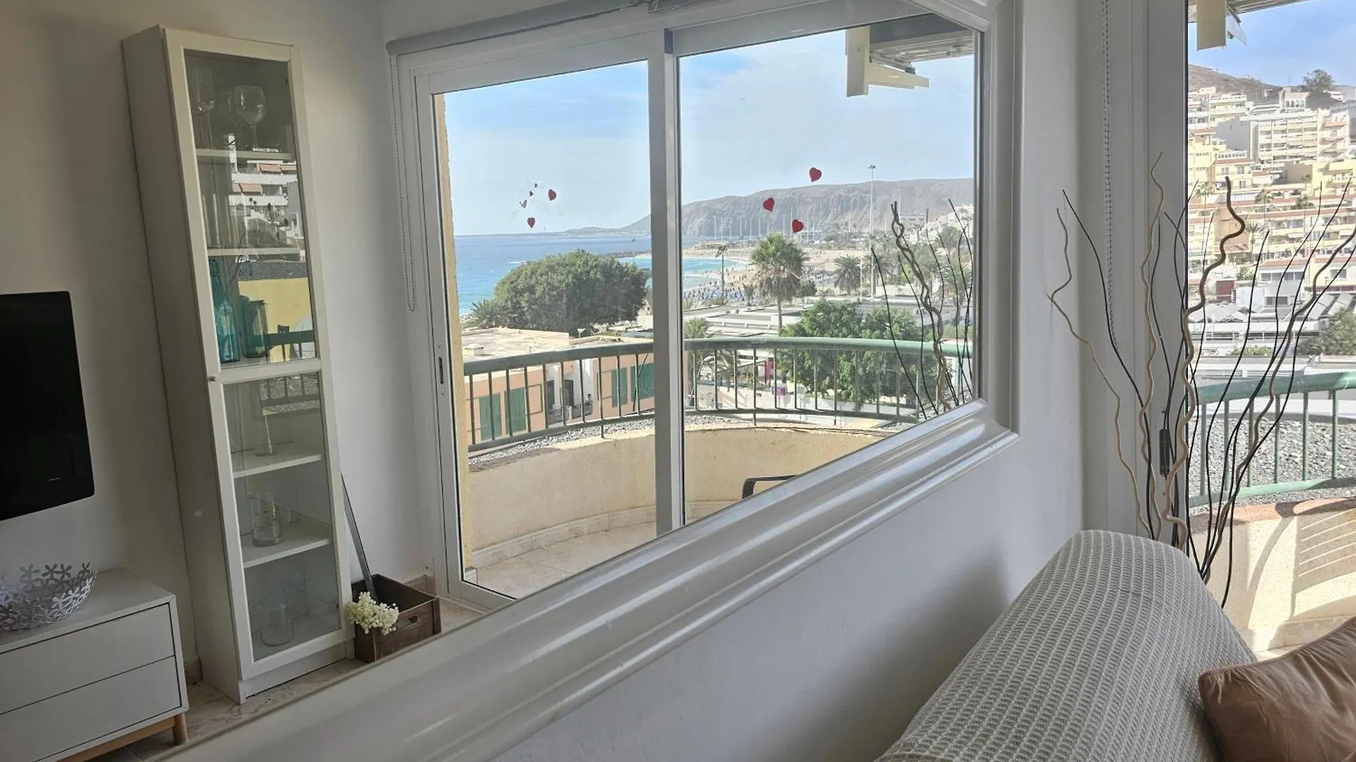 New Forever Sunshine Apartment Sea View, Los Cristianos Арона