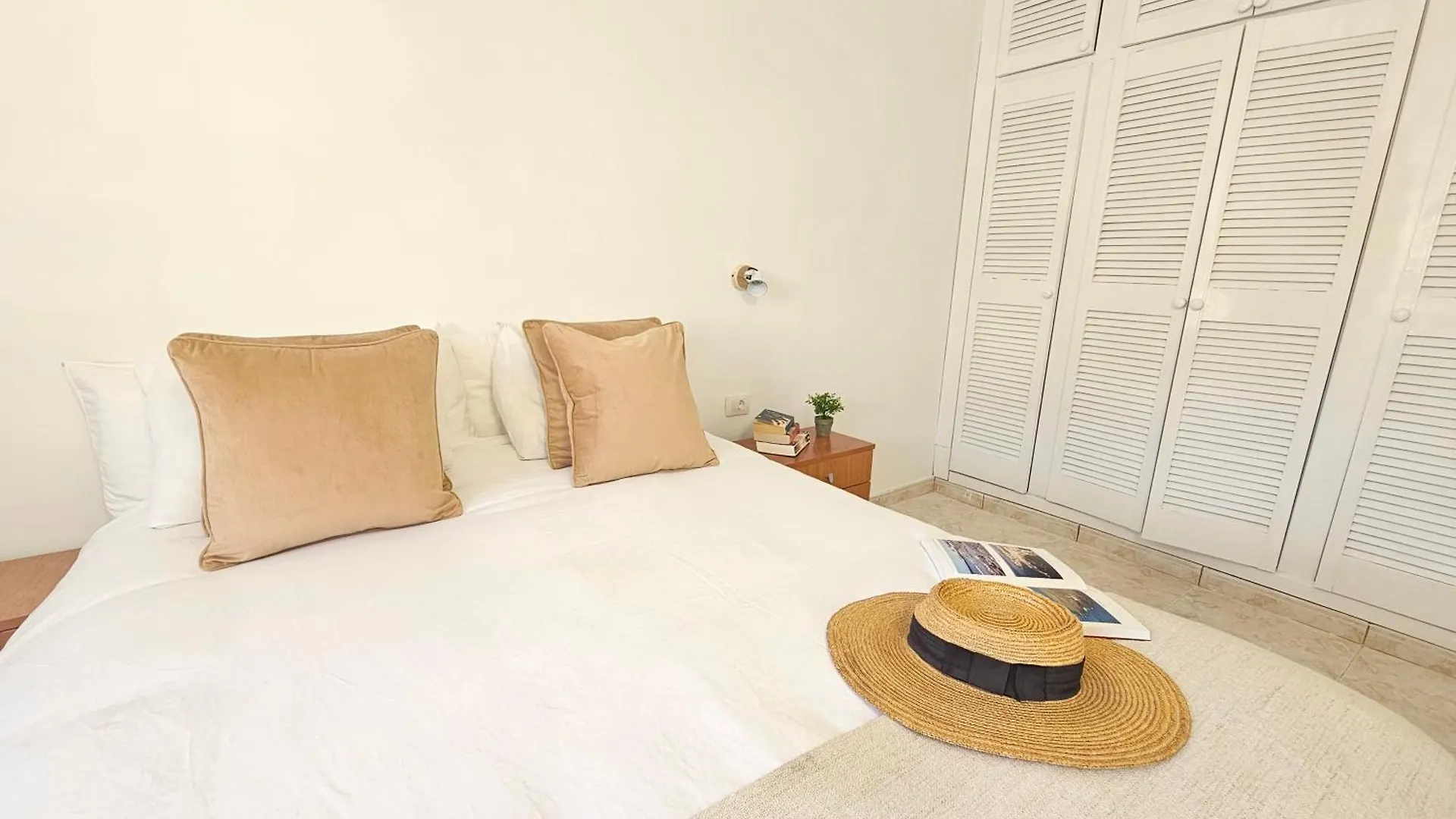 New Forever Sunshine Apartment Sea View, Los Cristianos 阿罗纳 西班牙