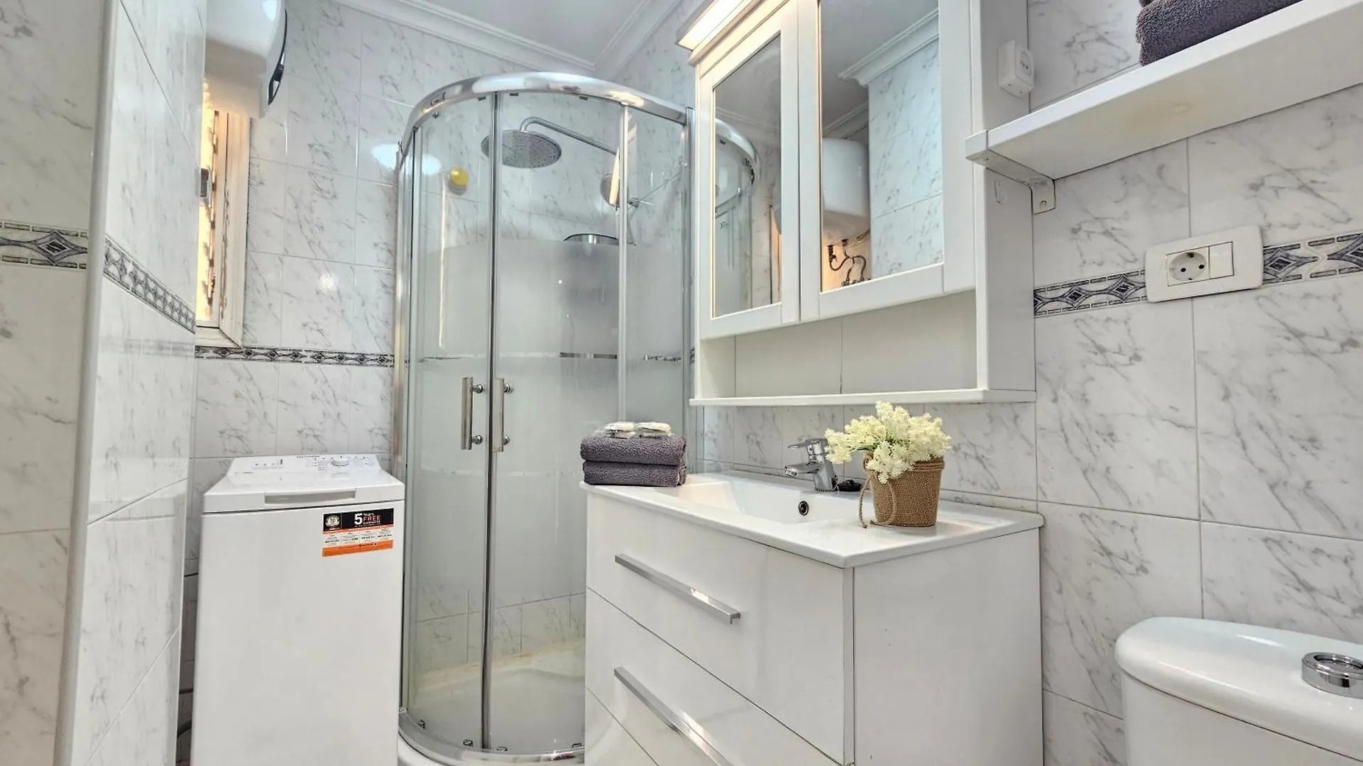 New Forever Sunshine Apartment Sea View, Los Cristianos Арона